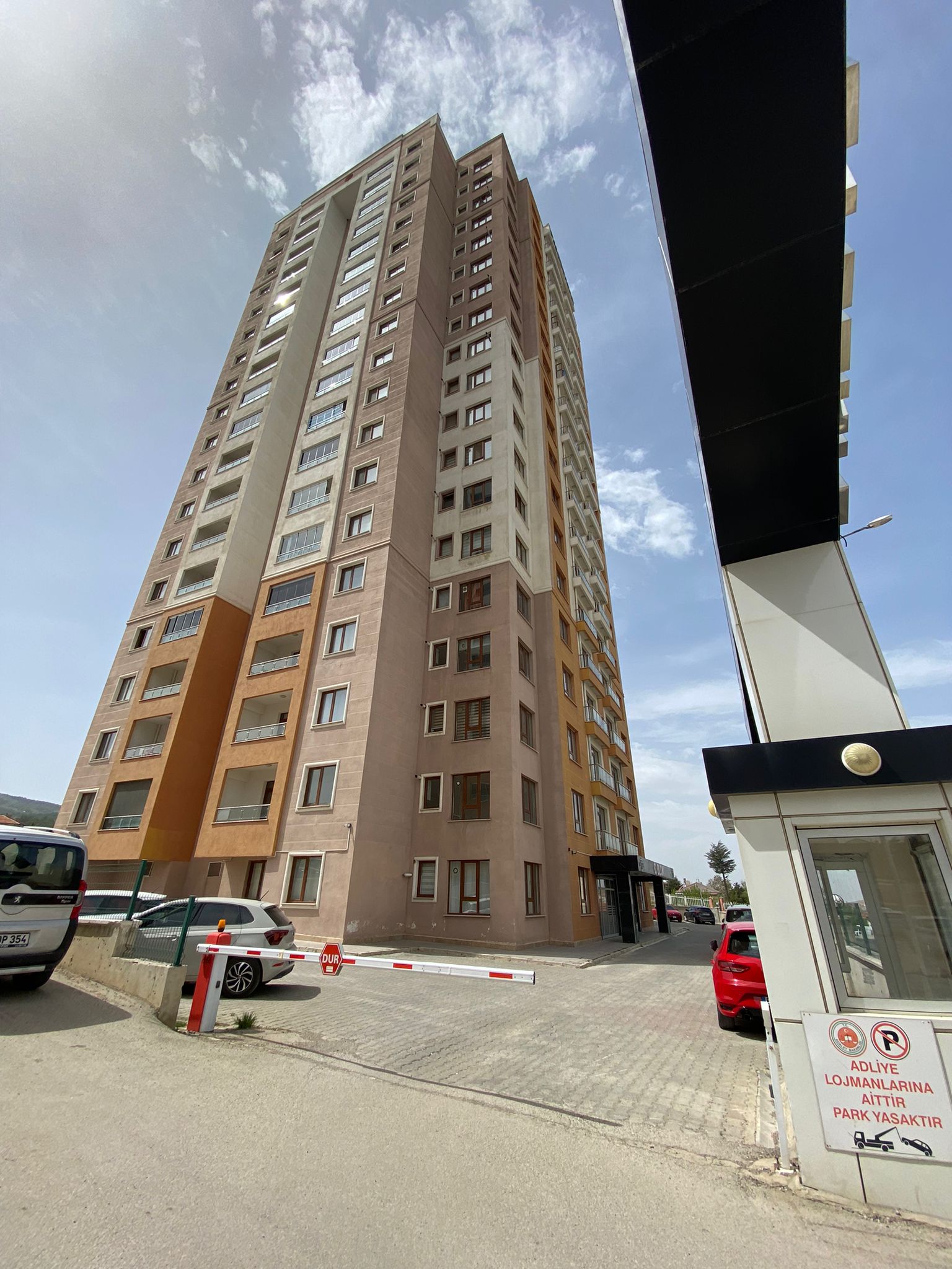NOVADA PANORAMA EVLERİNDE ARA KAT 4+1 DAİRE