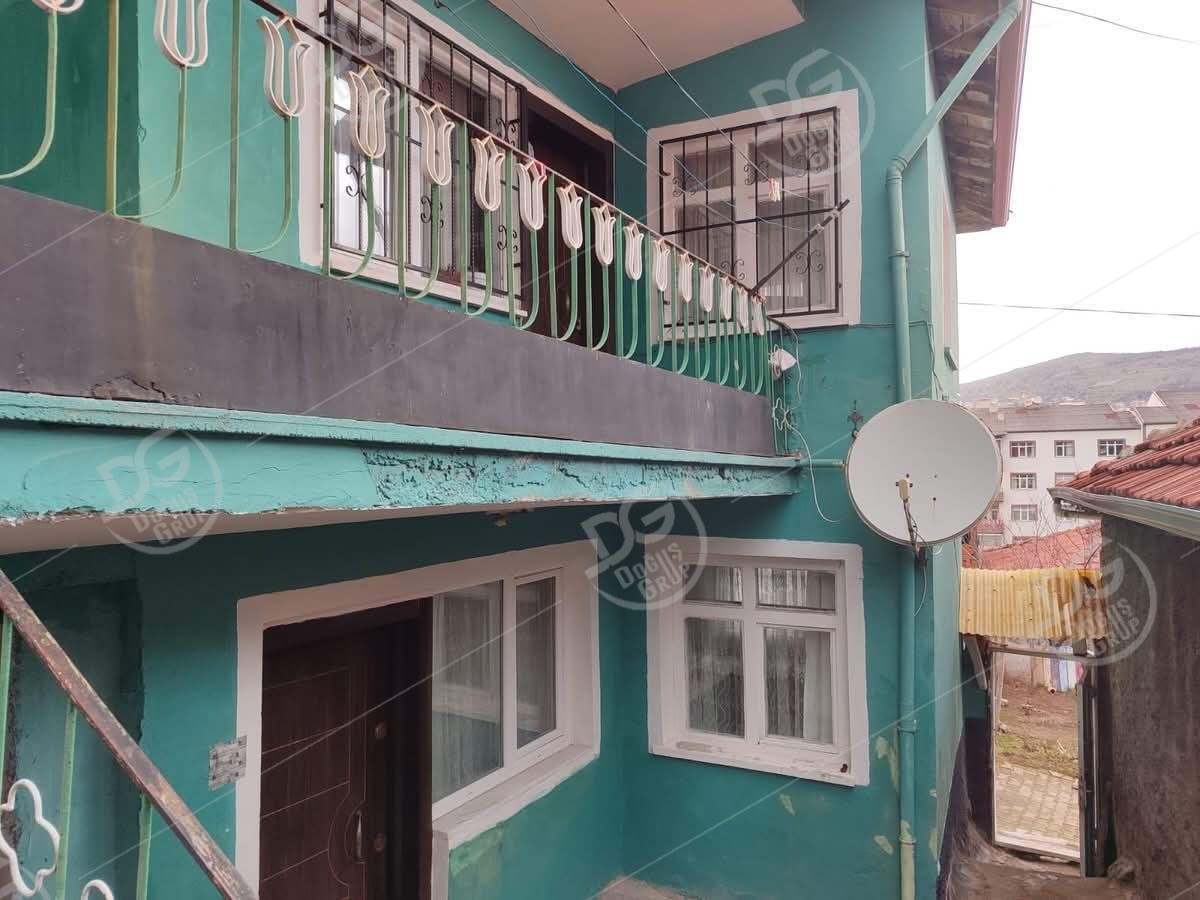 ÇAMLIK YAKINI 2+1 SATILIK MÜSTAKİL