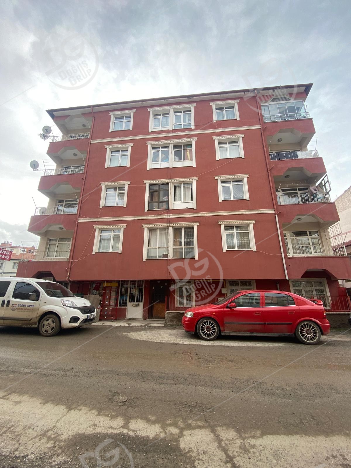 ŞEHİR MERKEZİNDE 3+1 SATILIK DAİRE
