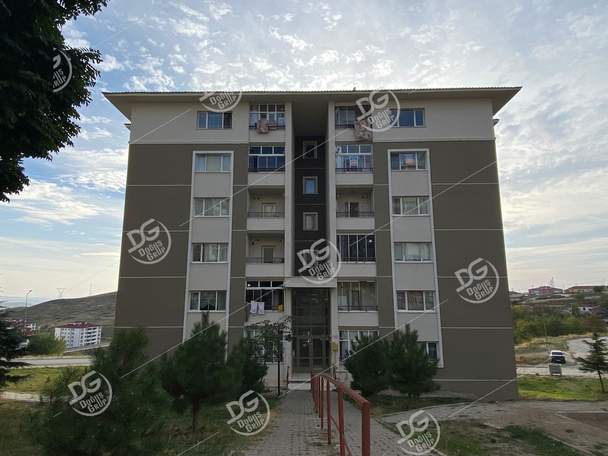 CEZAEVİ TOKİLERİNDE ARA KAT 2+1 SATILIK DAİRE