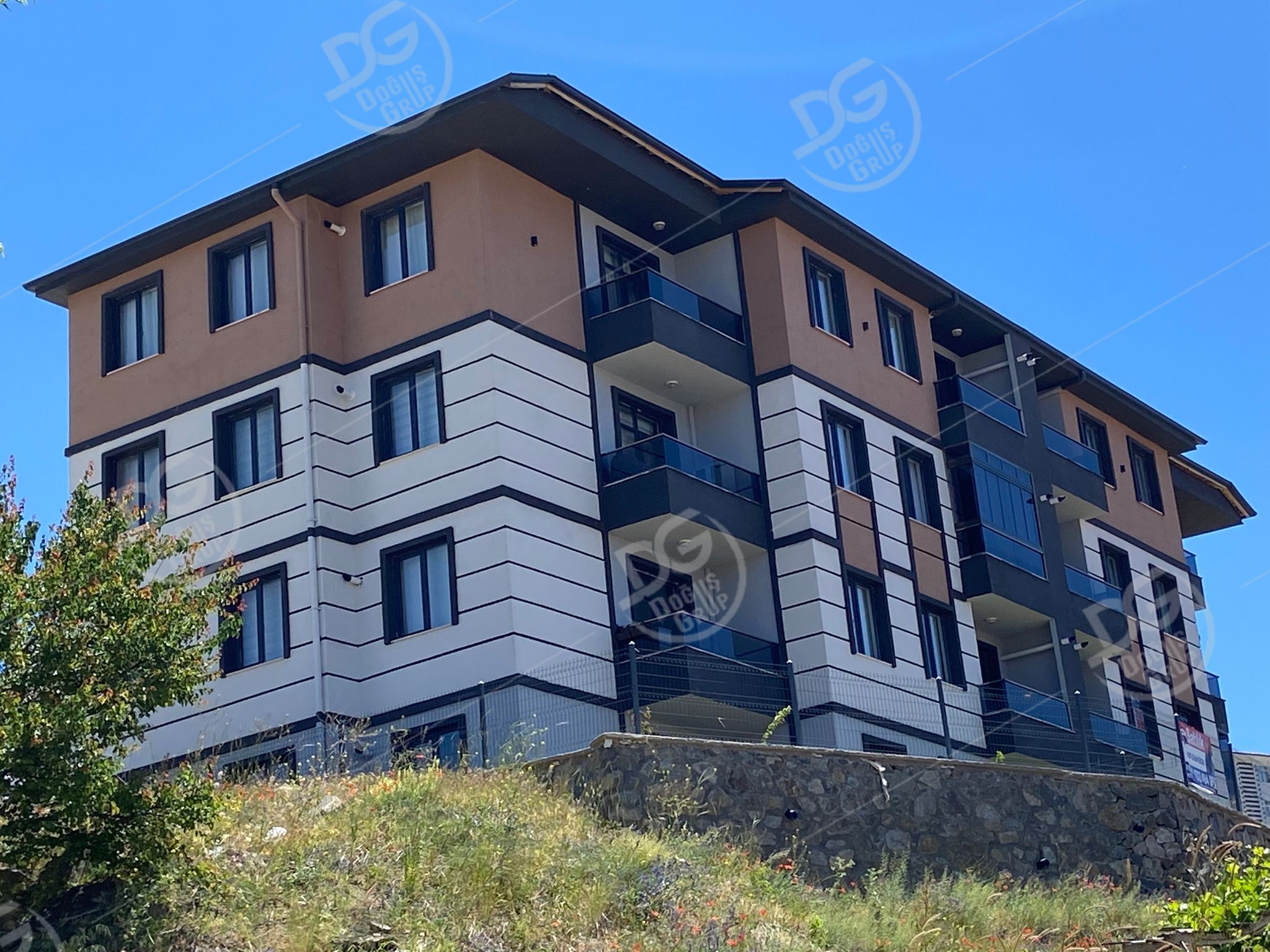 MİLLET BAHÇESİ VE KENTPARK MANZARALI 2+1 EŞYALI KİRALIK DAİRE