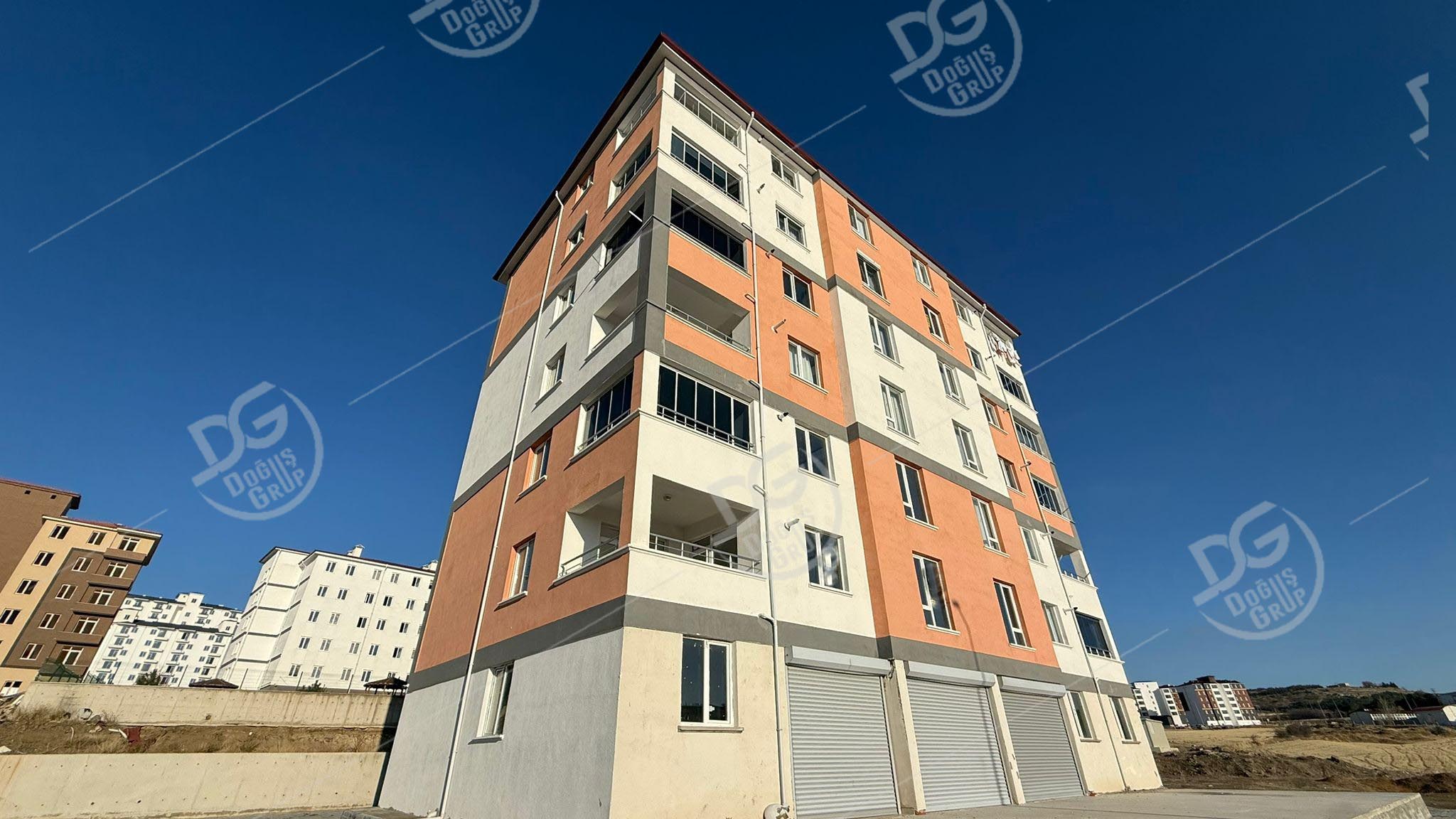 ÜNİVERSİTE BÖLGESİNDE 3+1 KİRALIK DAİRE