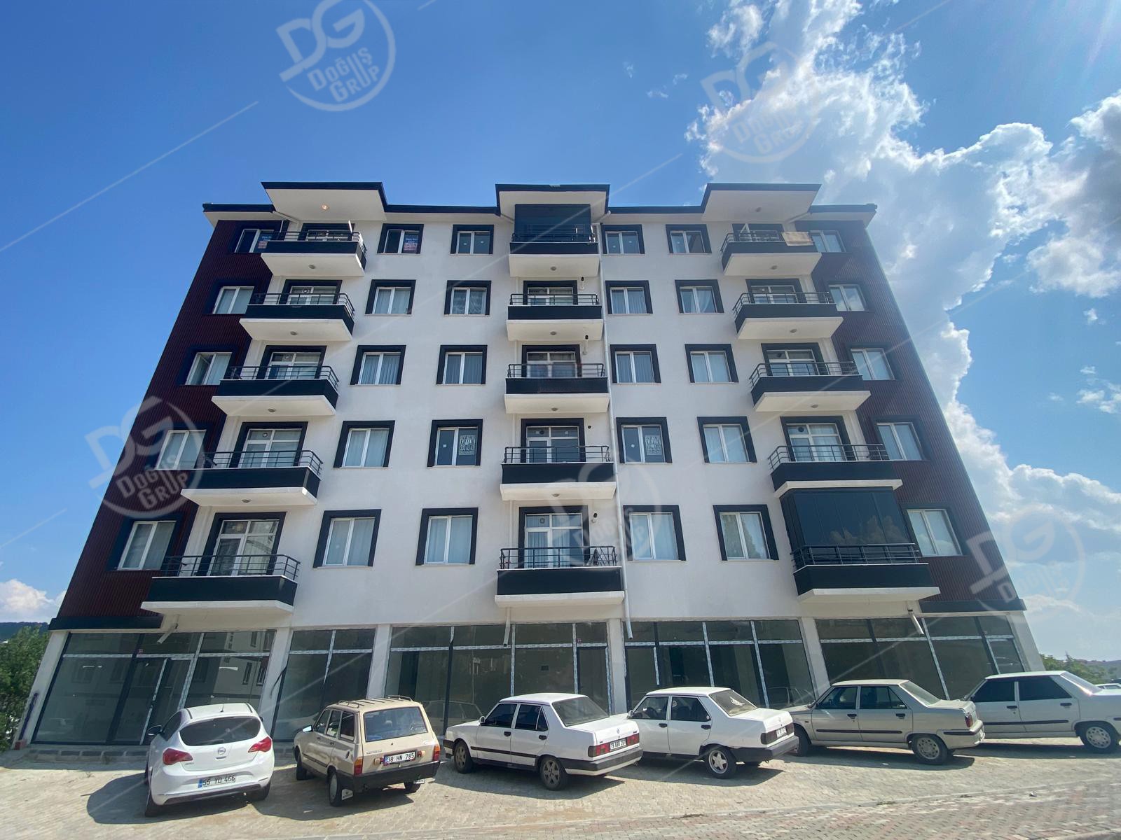 İL ÖZEL İDARESİ YANI BAŞINDA 2+1 EŞYALI SATILIK DAİRE