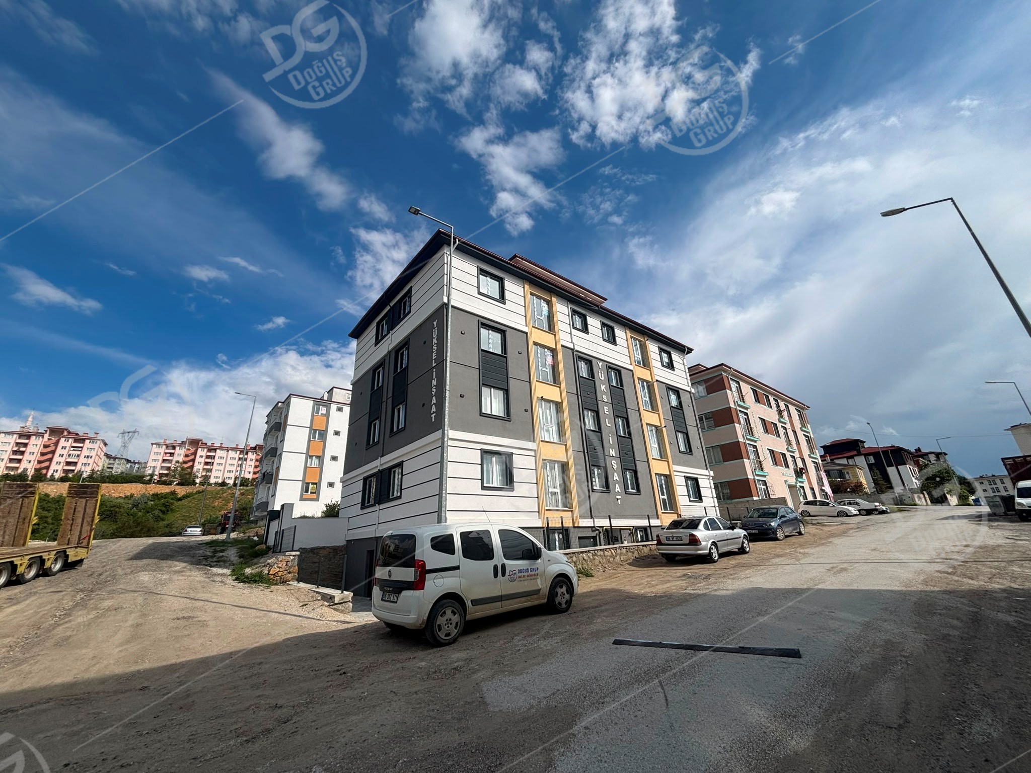 ÜNİVERSİTE BÖLGESİNDE ARA KAT 2+1 SATILIK DAİRE