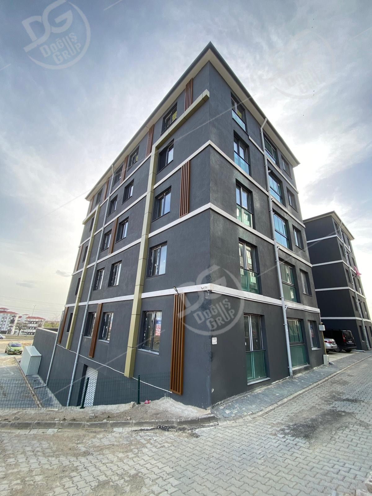 BOZOK ÜNİVERSİTESİNE YÜRÜME MESAFESİNDE 2+1 KİRALIK DAİRE