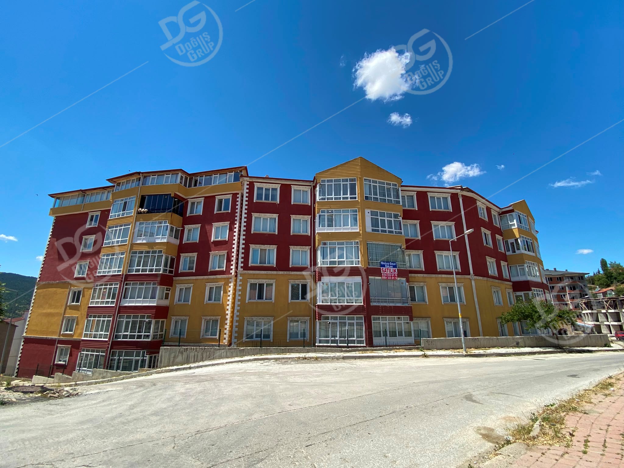 ŞEHİR MERKEZİNDE ARA KAT 3+1 SATILIK DİARE
