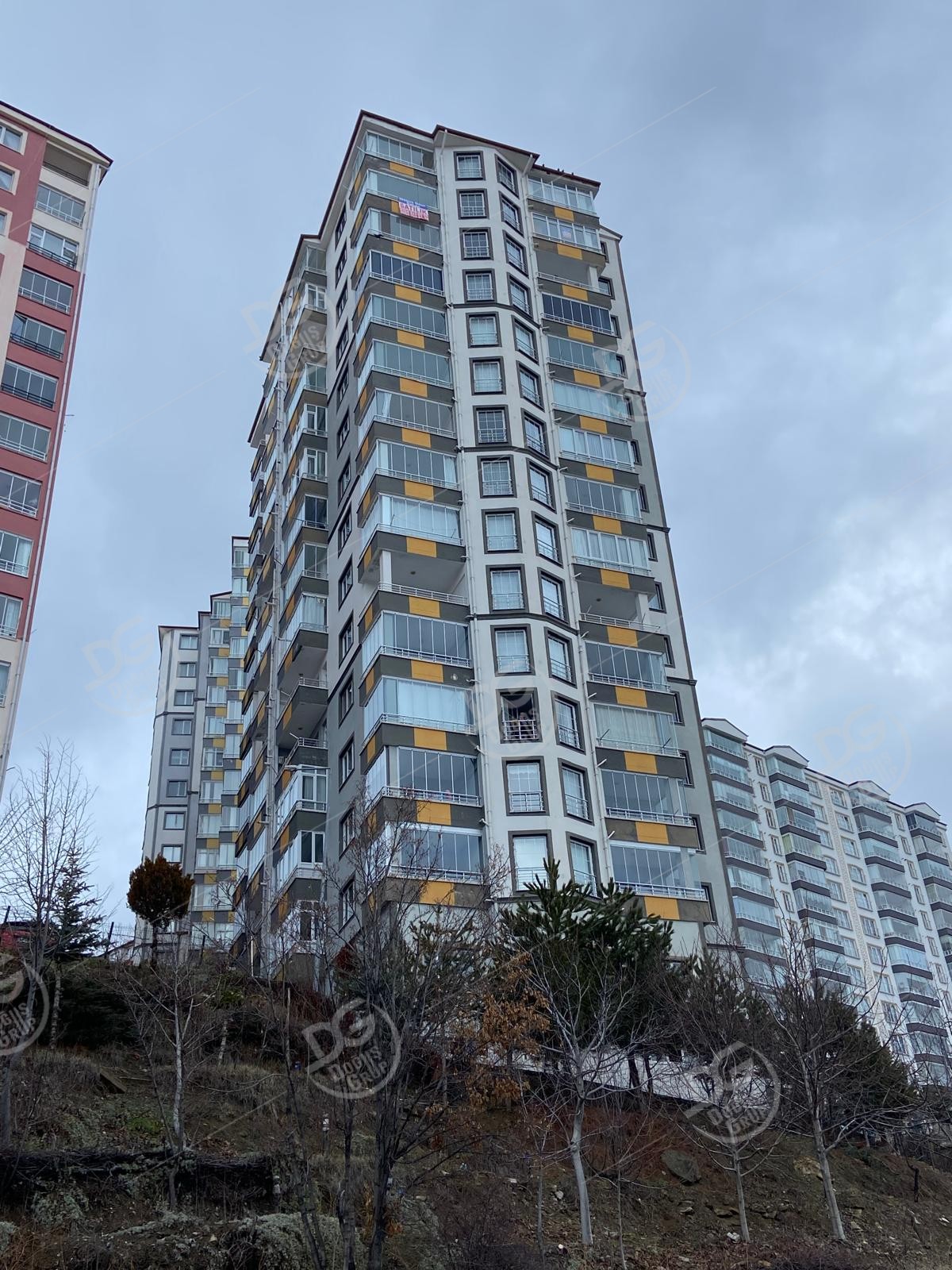 KENTPARK MANZARALI FUAR EVLERİNDE 4+1 KİRALIK DAİRE