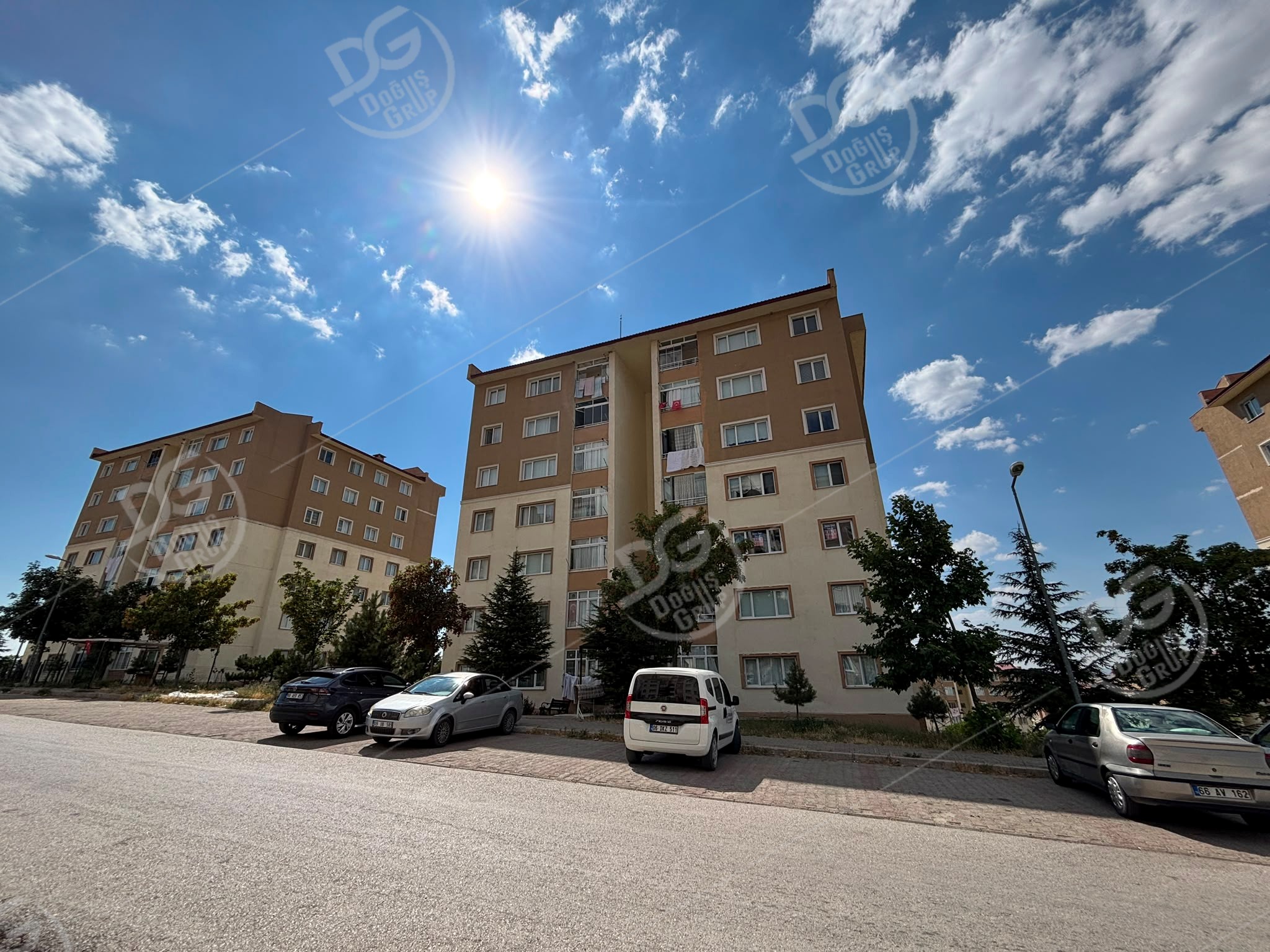 FEN LİSESİ YANI TOKİ'DE ARA KAT 3+1 KİRALIK DAİRE