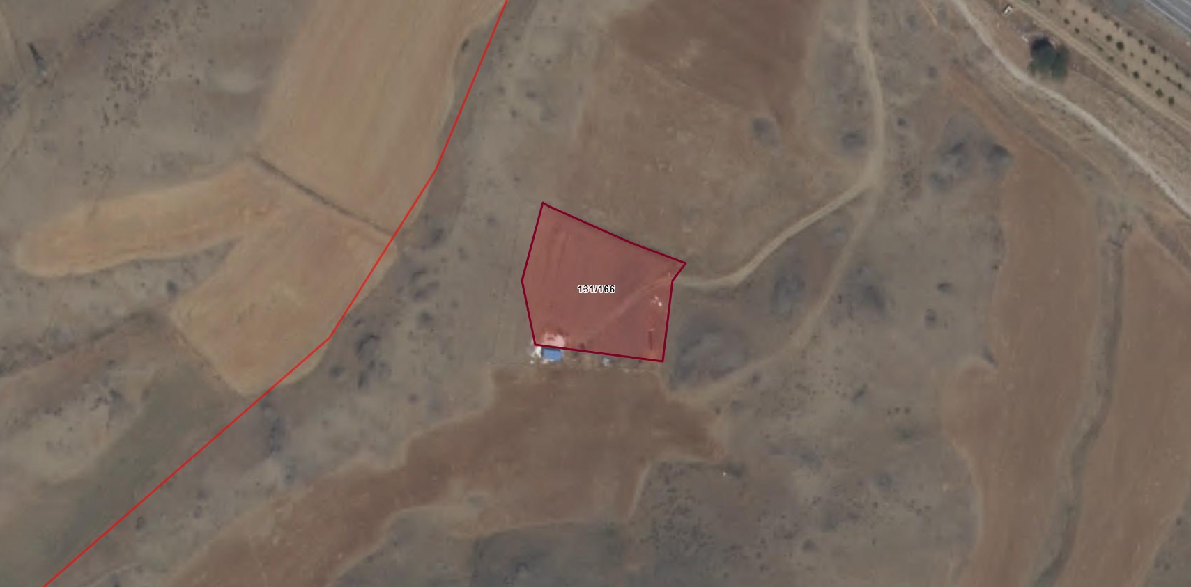 SALMANFAKILI MEVKİİ 1.860 M² SATILIK TARLA