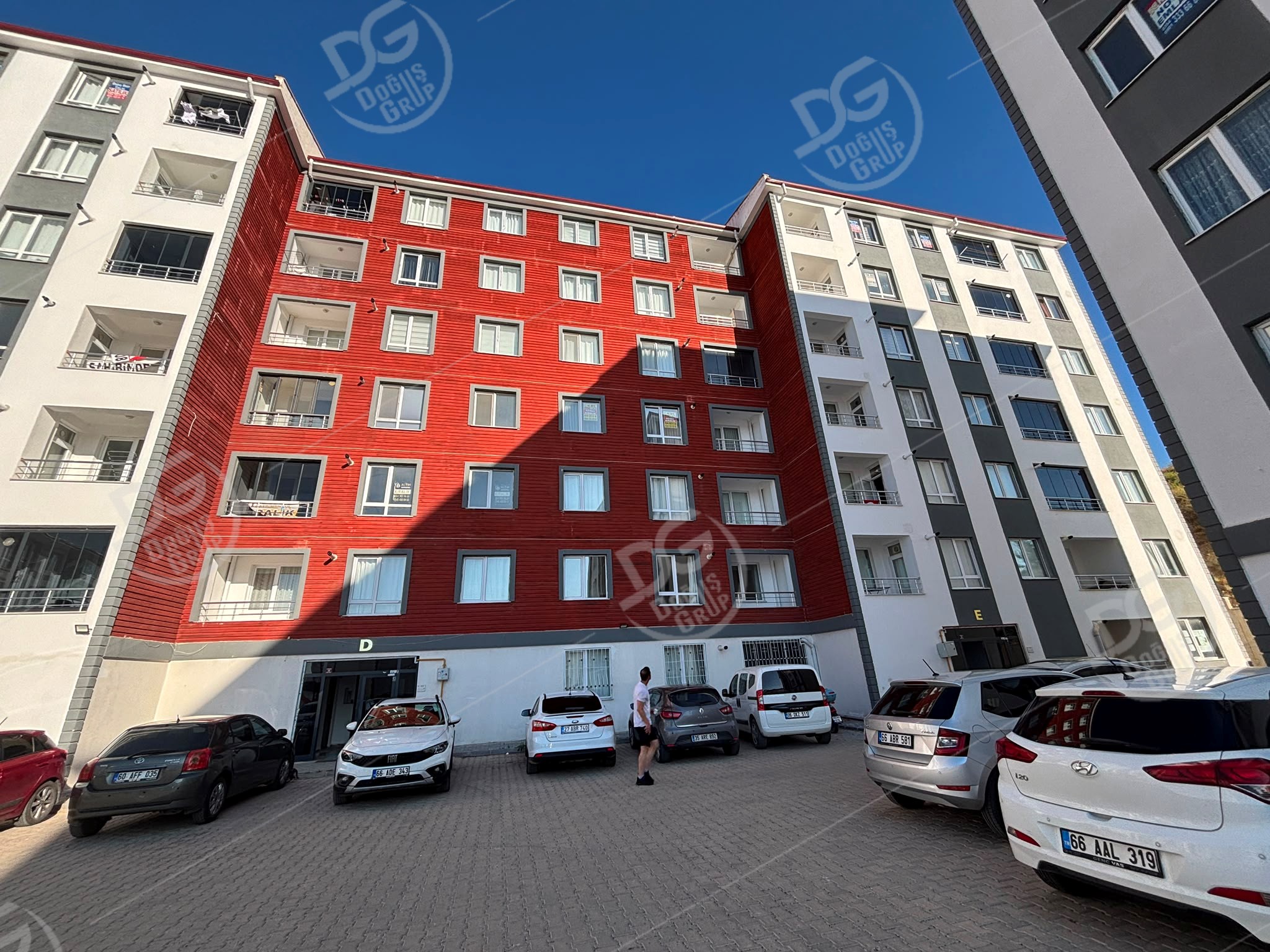 ÜNİVERSİTE YOLU ÜZERİ 2+1 EŞYALI KİRALIK DAİRE