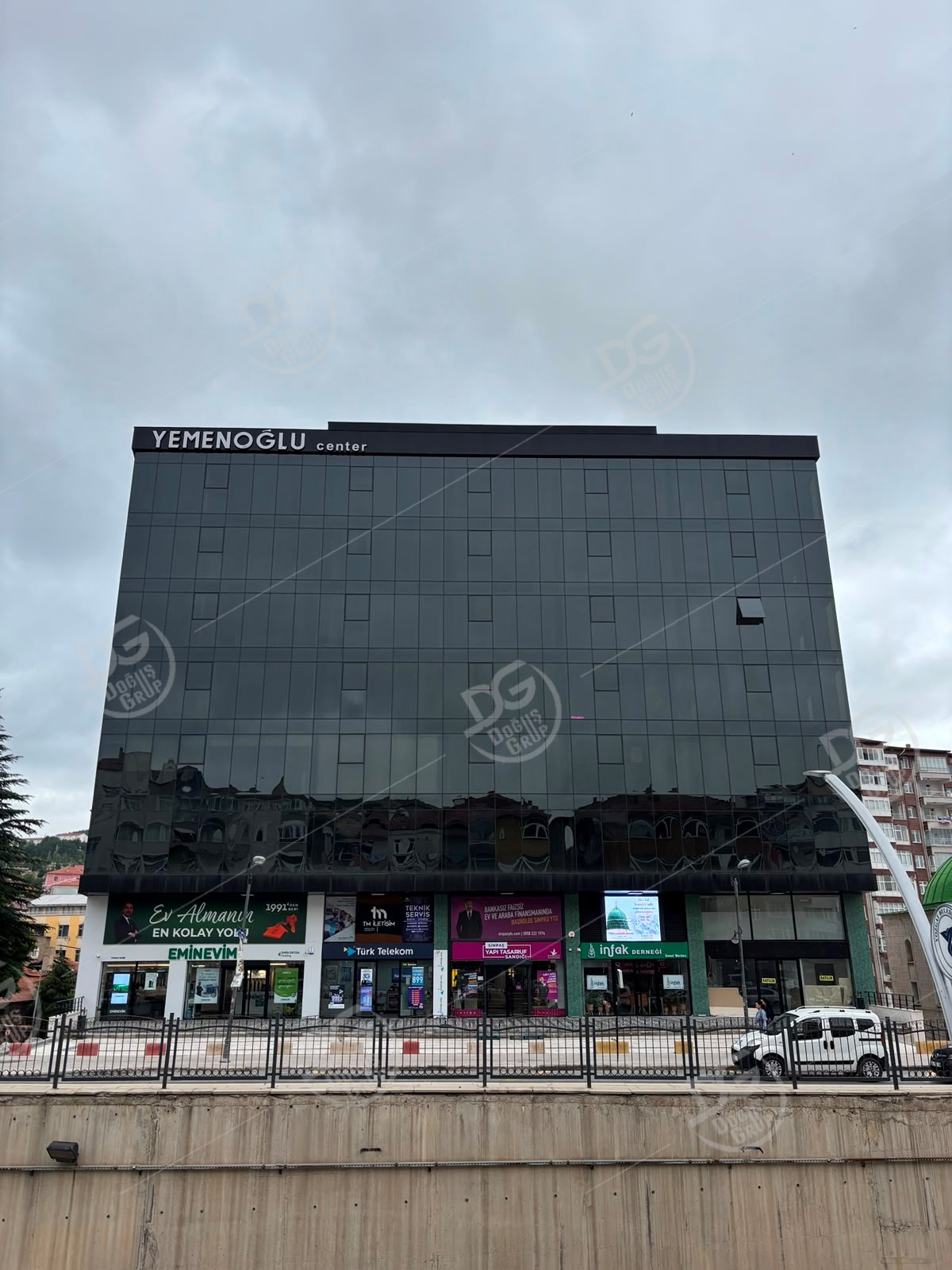 MERKEZİ KONUMDA SIFIR YAPI KİRALIK OFİS