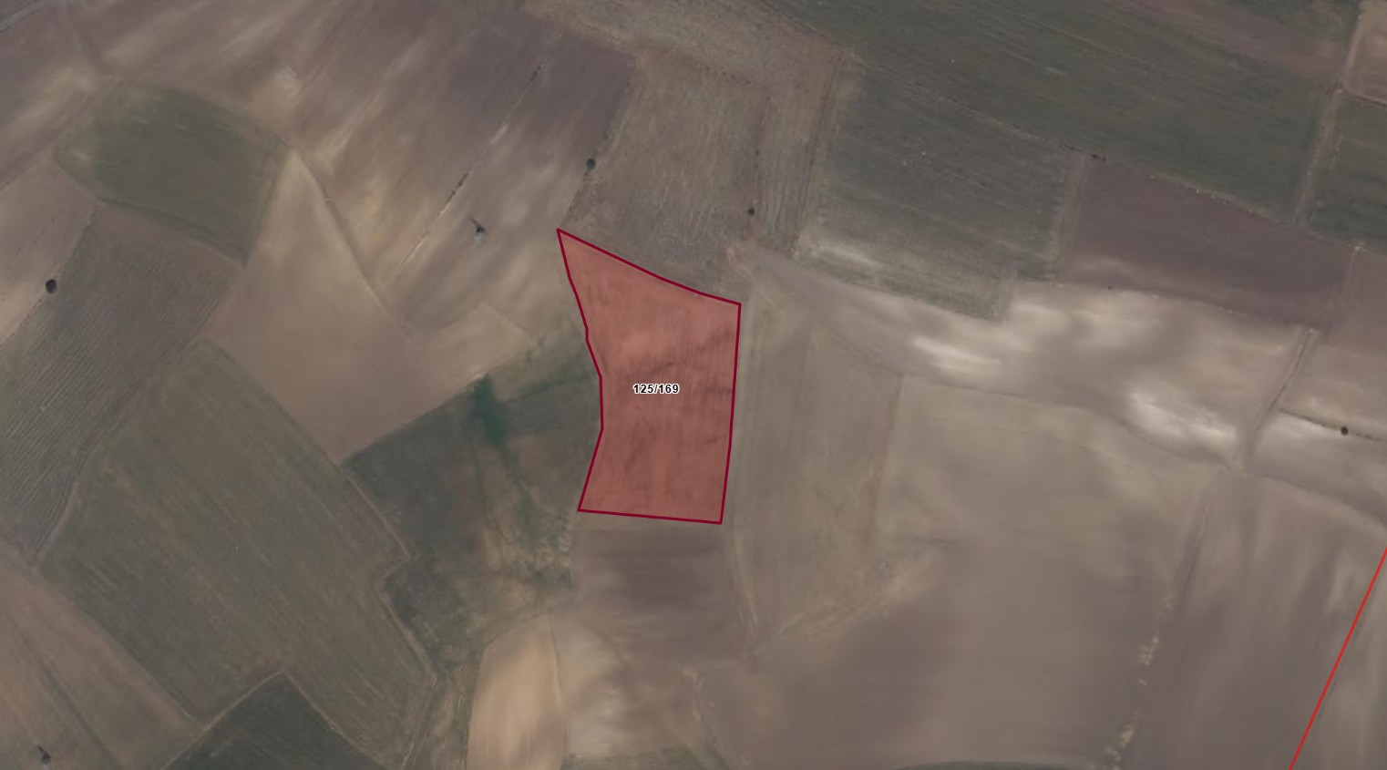 SARIHACILI MEVKİİNDE 8.874 m² SATILIK TARLA