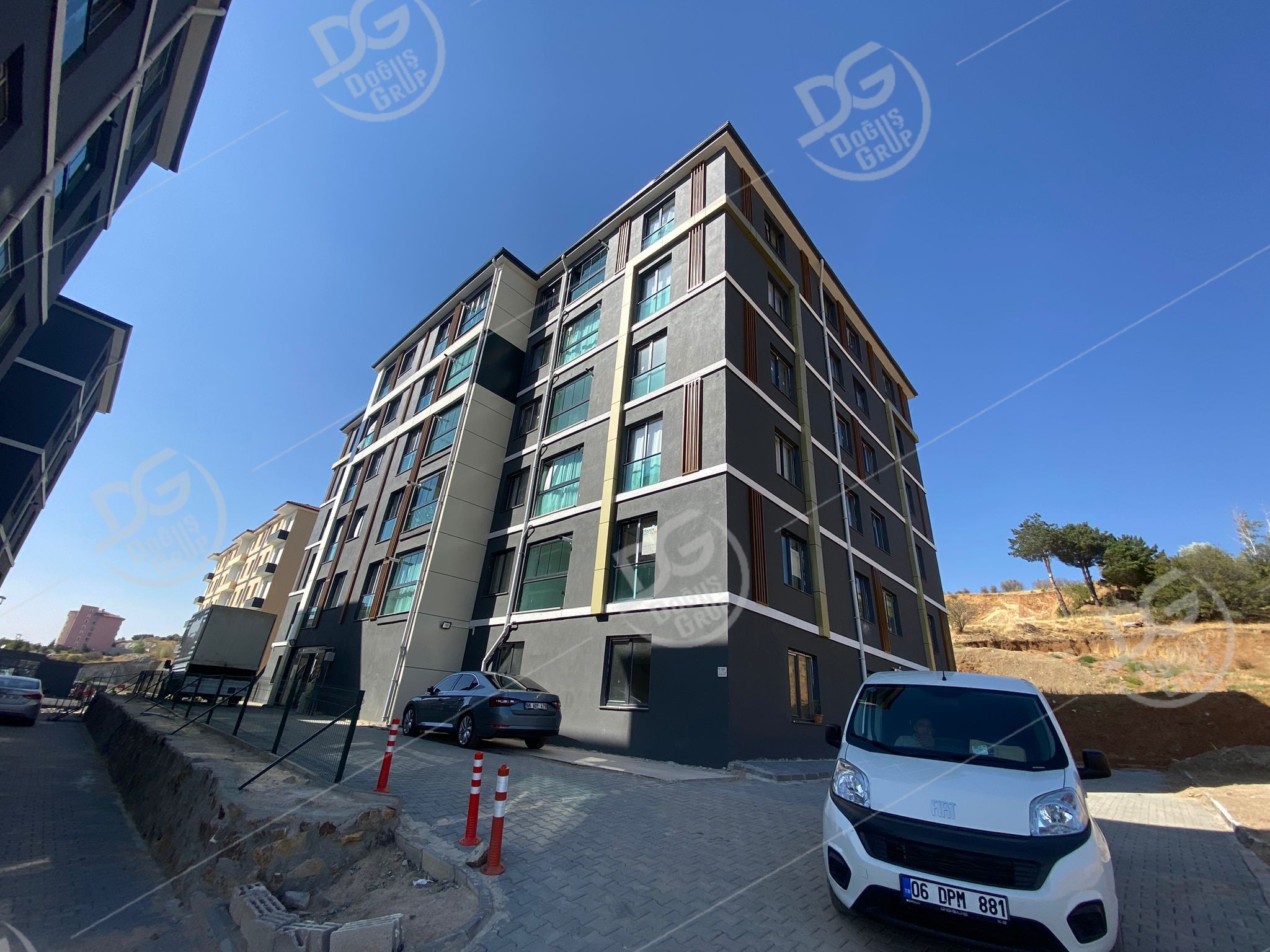 DOĞUŞ'TAN ÜNİVERSİTE YOLU ÜZERİNDE KİRALIK 3+0 DAİRE