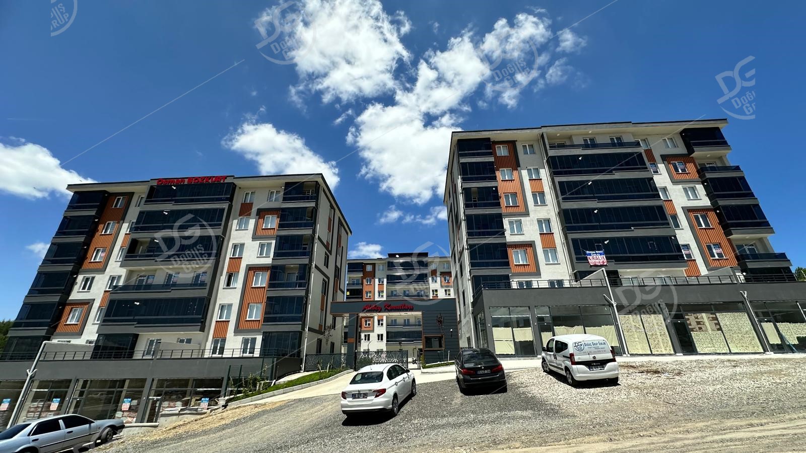 HASTANE YANI FULL EŞYALI ARA KAT 2+1 DAİRE İSTEYENLERE