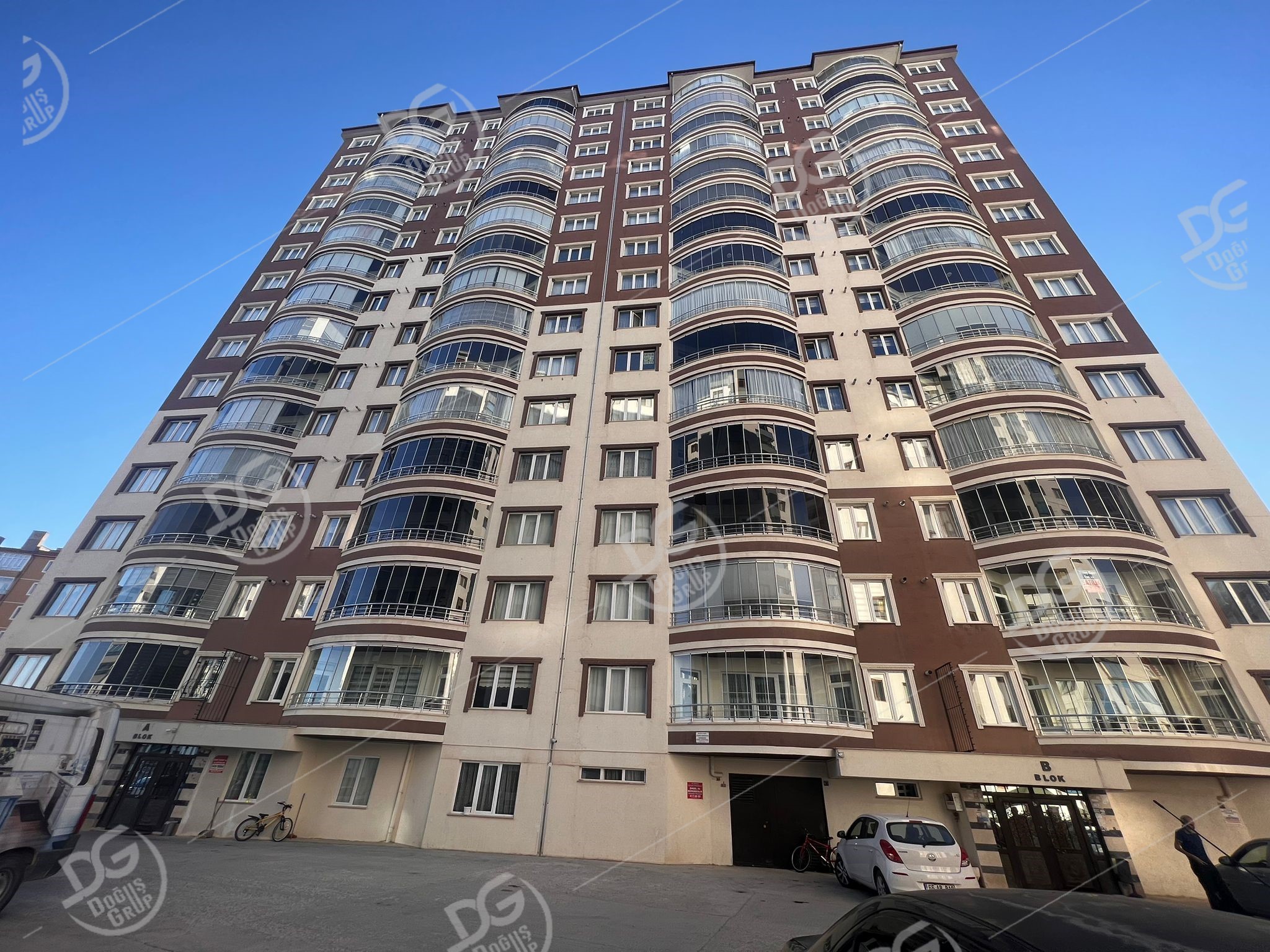DOĞUŞ'TAN ATAŞEHİR SİTESİNDE KİRALIK 4+1 DAİRE
