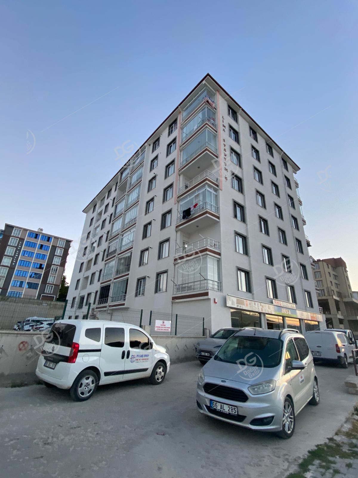 YENİ CAMİ STADYUM YANI MERKEZİ KONUMDA YENİ YAPI 3+1 KİRALIK DAİRE