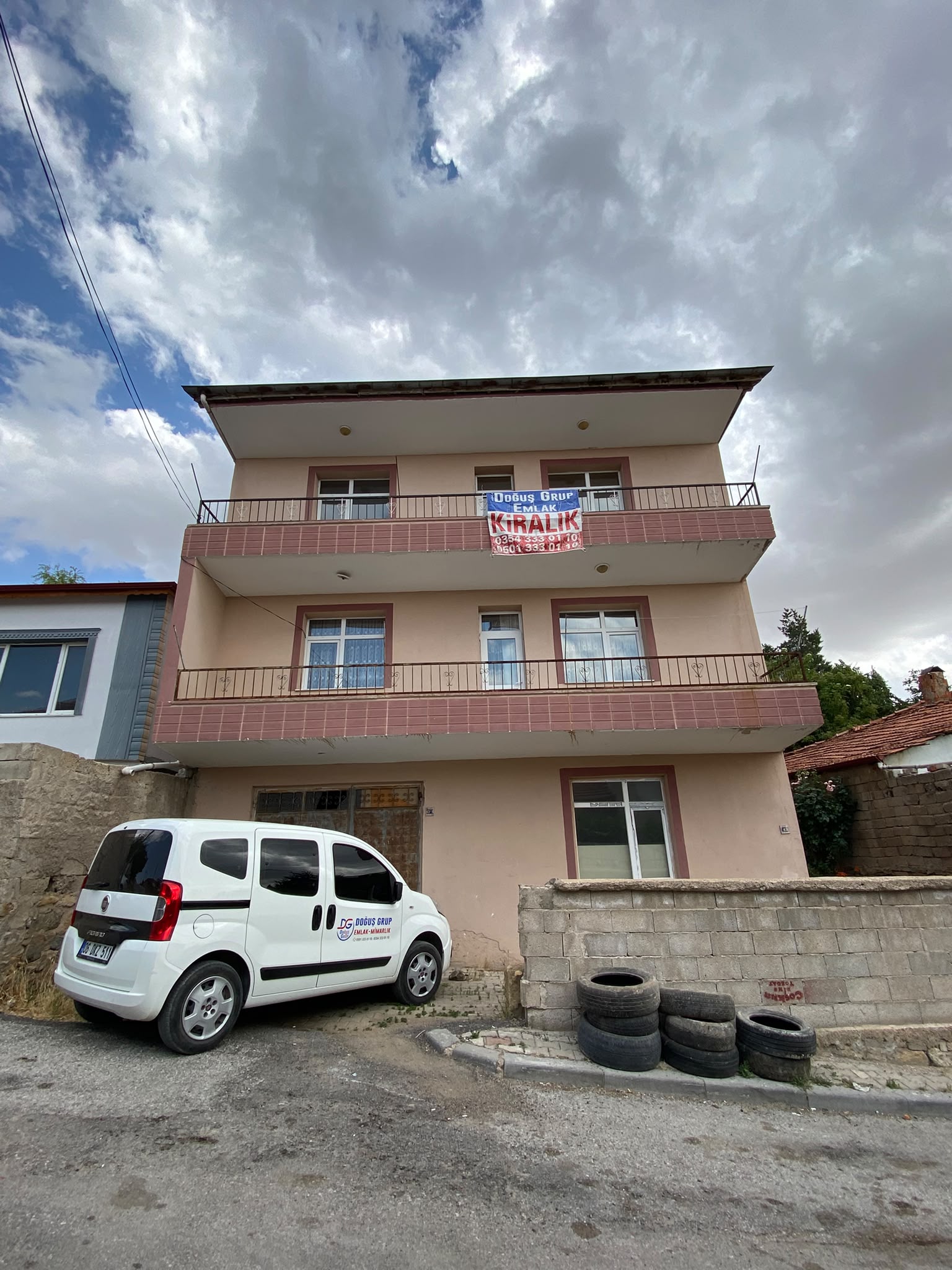ESKİPAZAR'DA  3+1 KİRALIK DAİRE