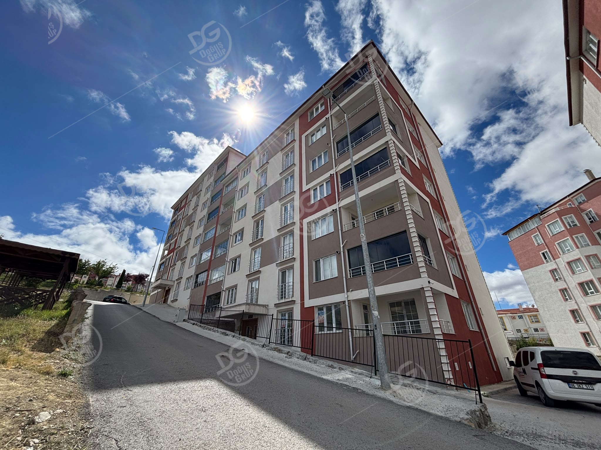 ADALET EĞİTİM MERKEZİ YANI SIFIR YAPI 3+1 SATILIK  DAİRE