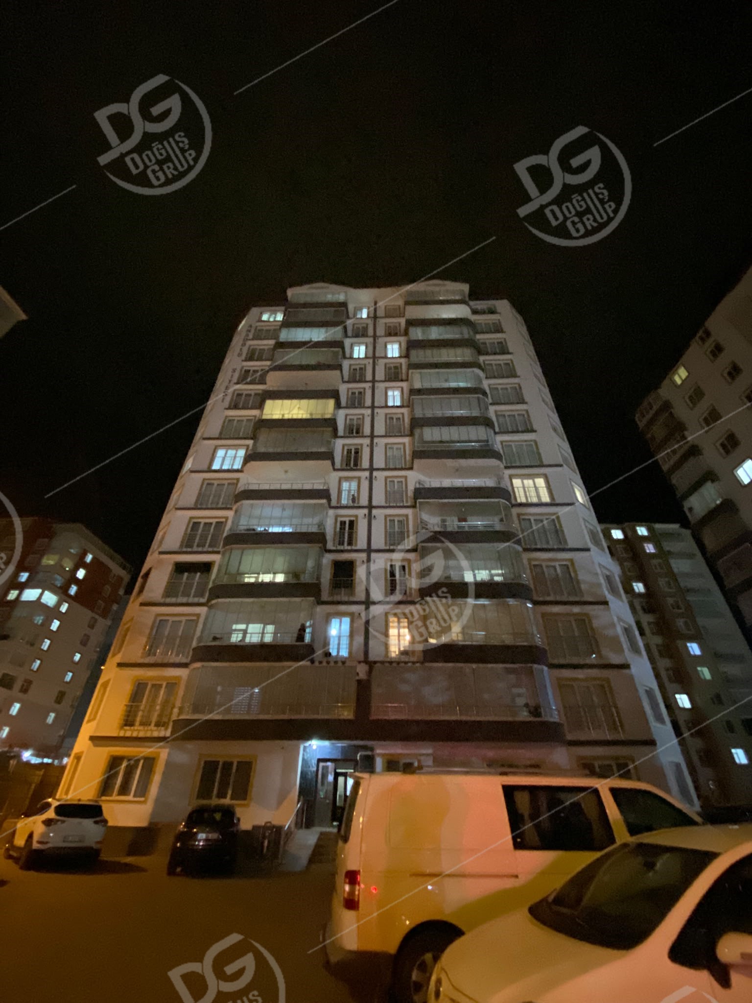 KENTPARKTA SİTE İÇERİSİNDE SATILIK 3+1 DAİRE