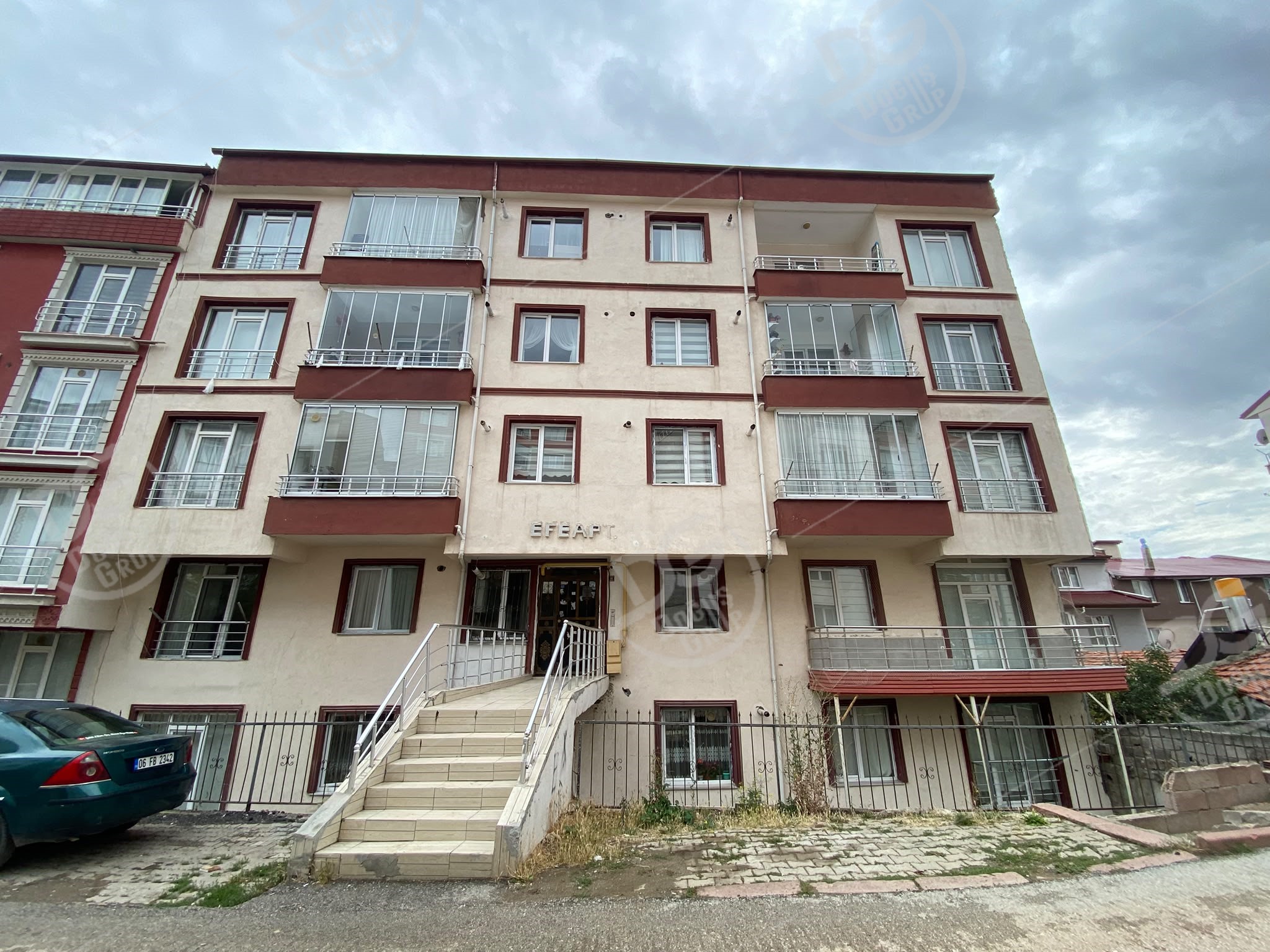ŞEHİR MERKEZİNDE UYGUN FİYATLI SATILIK 3+1 DAİRE